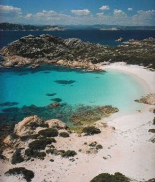  Descubriendo la playa rosa 